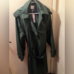 Lacoste Green Trench Coat Timeless Elegance